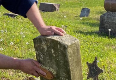 Clean a headstone